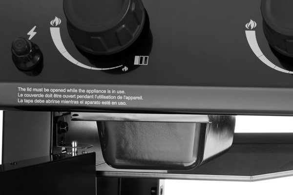 Grill gazowy typu plancha Napoleon Freestyle F24DFTPK-PL, czarny